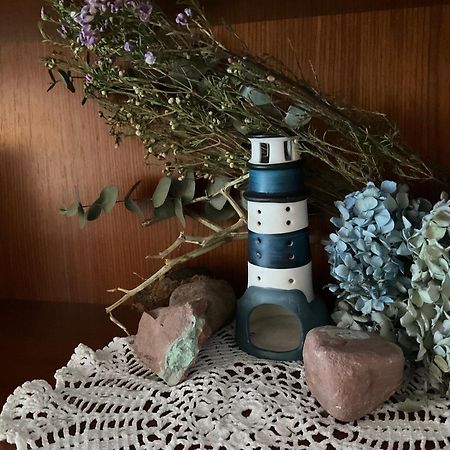 Privartzimmer 'Ausfahrt Freihalten' Husum  Esterno foto
