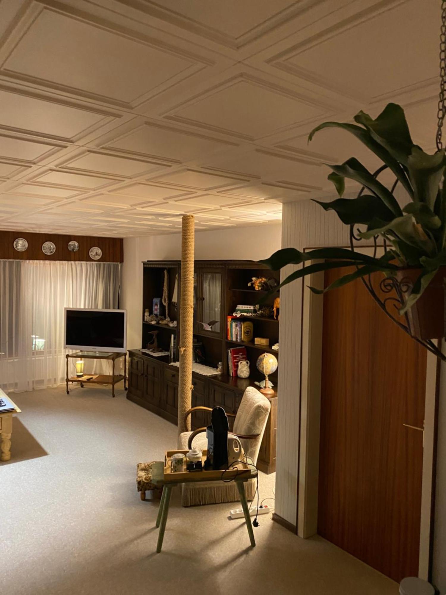 Privartzimmer 'Ausfahrt Freihalten' Husum  Esterno foto